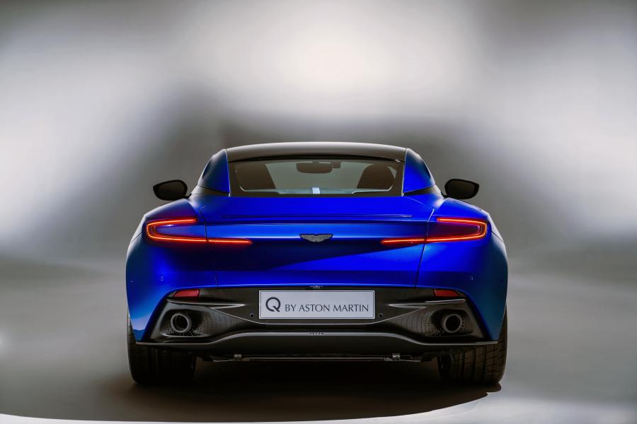  Aston Martin DB11 by Q 2017 года  (фото 2 из 13)